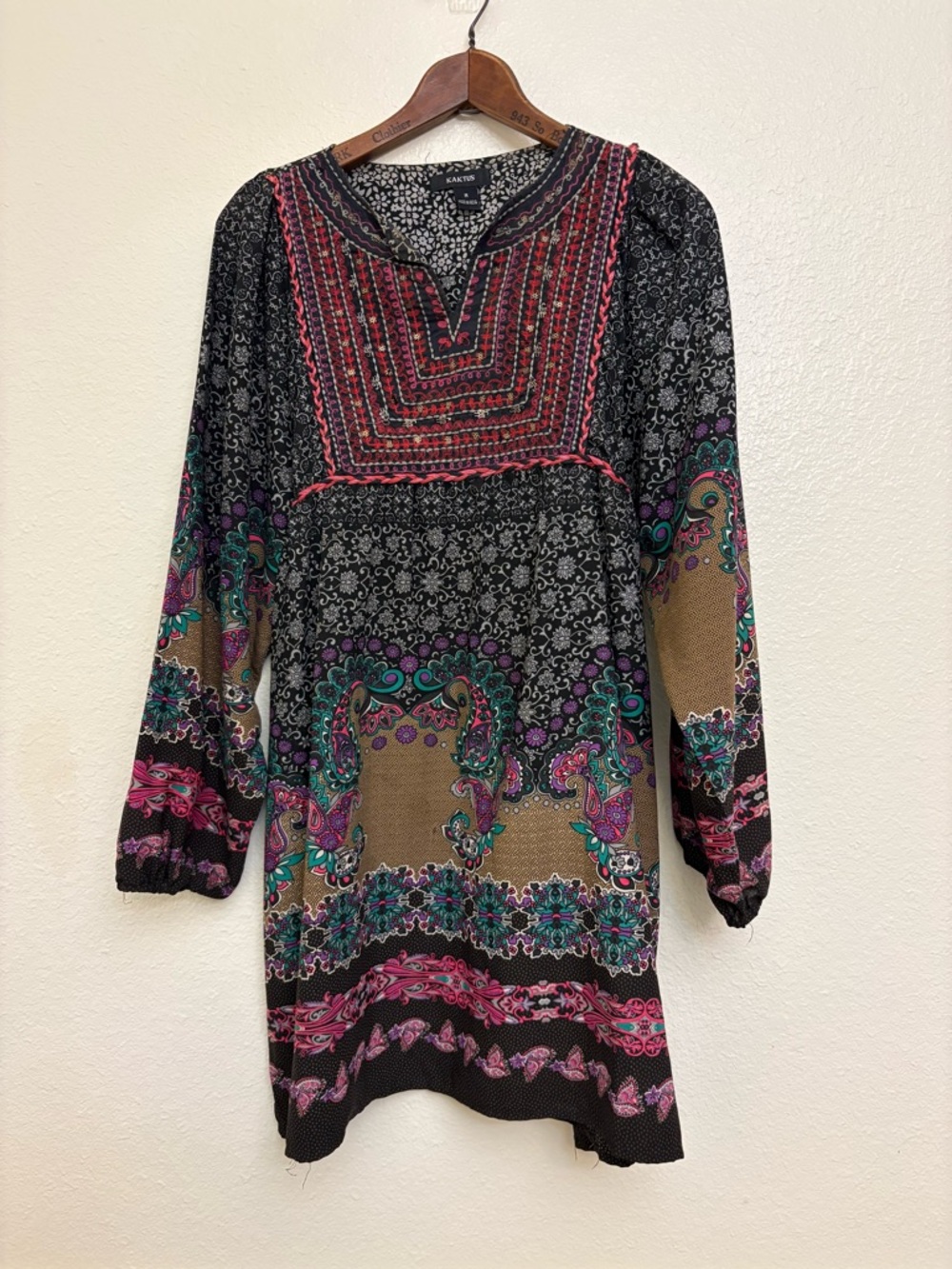 Kaktus Paisley Embroidered Bohemian Tunic Dress M Black Multicolor Split Neck